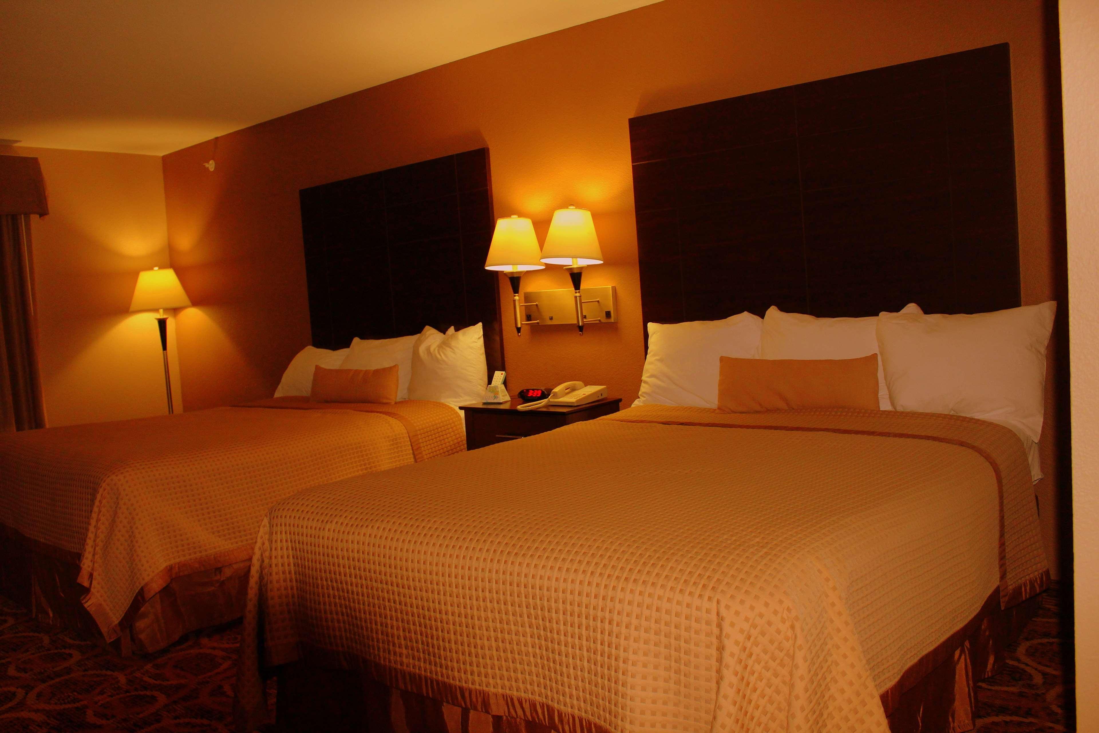 Best Western Northwest Inn Далас Екстериор снимка